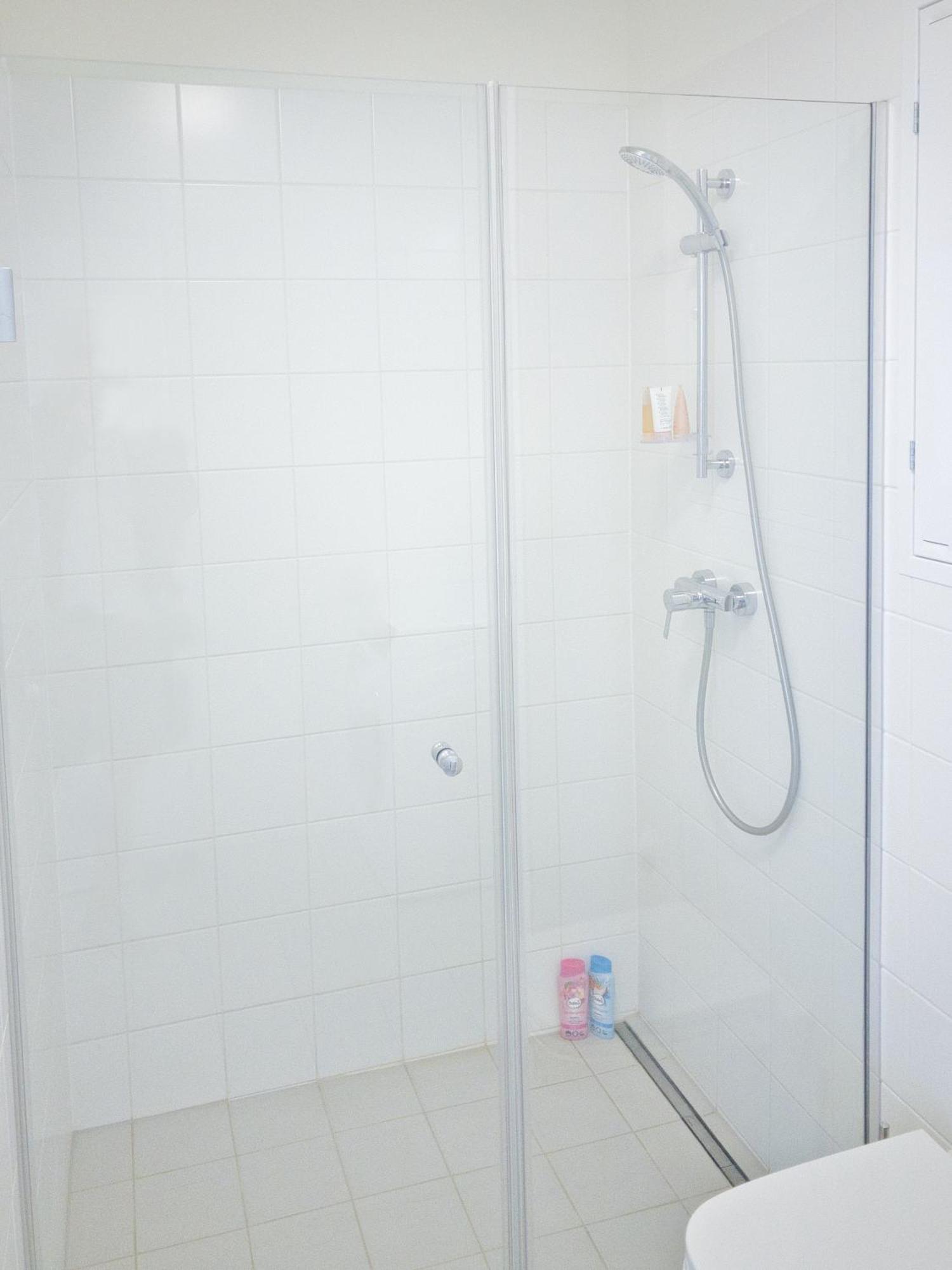 Whats-app Self-check-in - 1br Apartment, Near Airport,15 Min To Center * Vienna