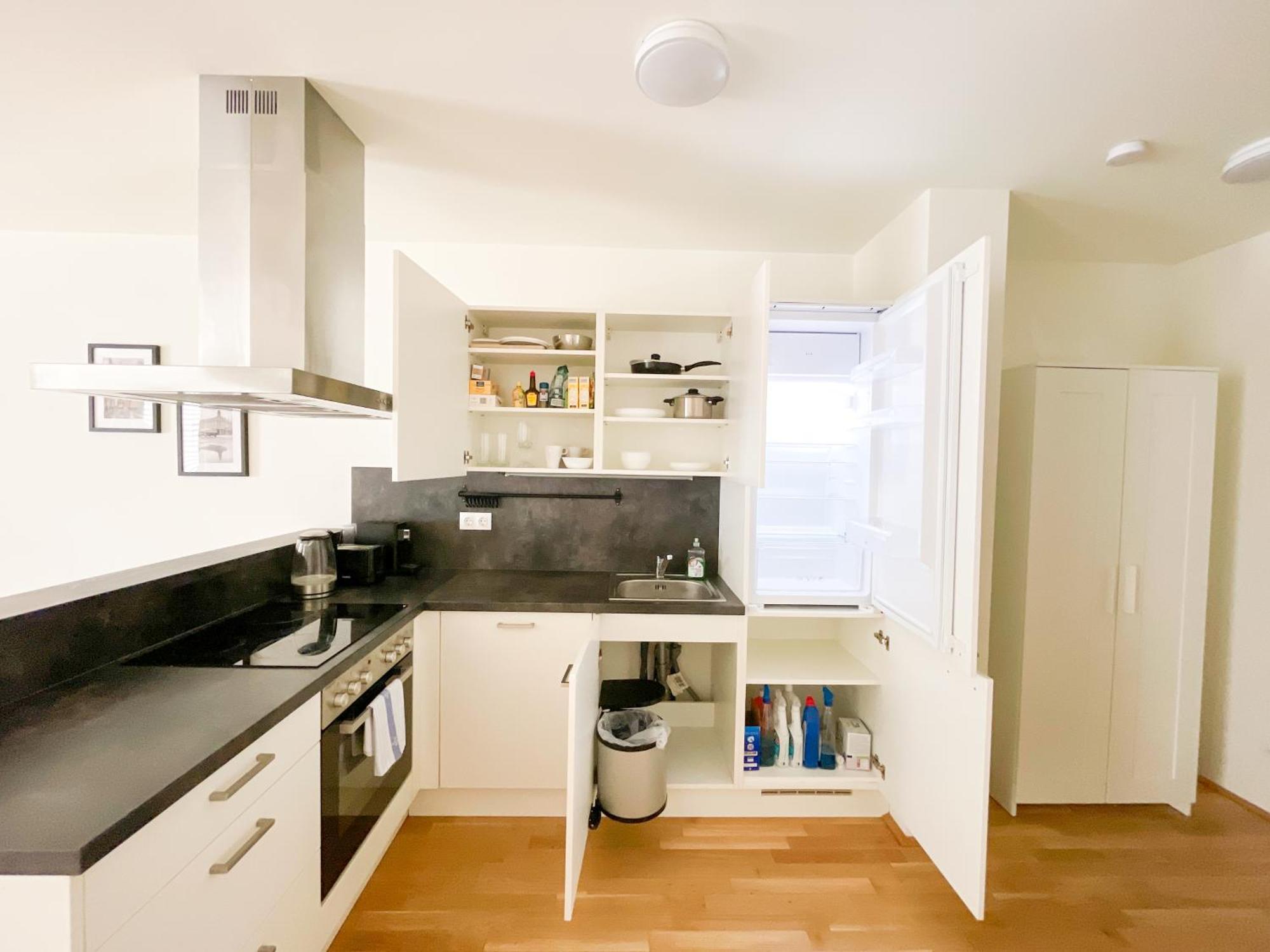 Whats-app Self-check-in - 1br Apartment, Near Airport,15 Min To Center Appartamento